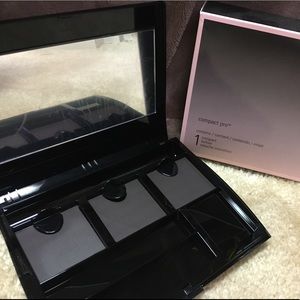 Mary Kay Compact Pro